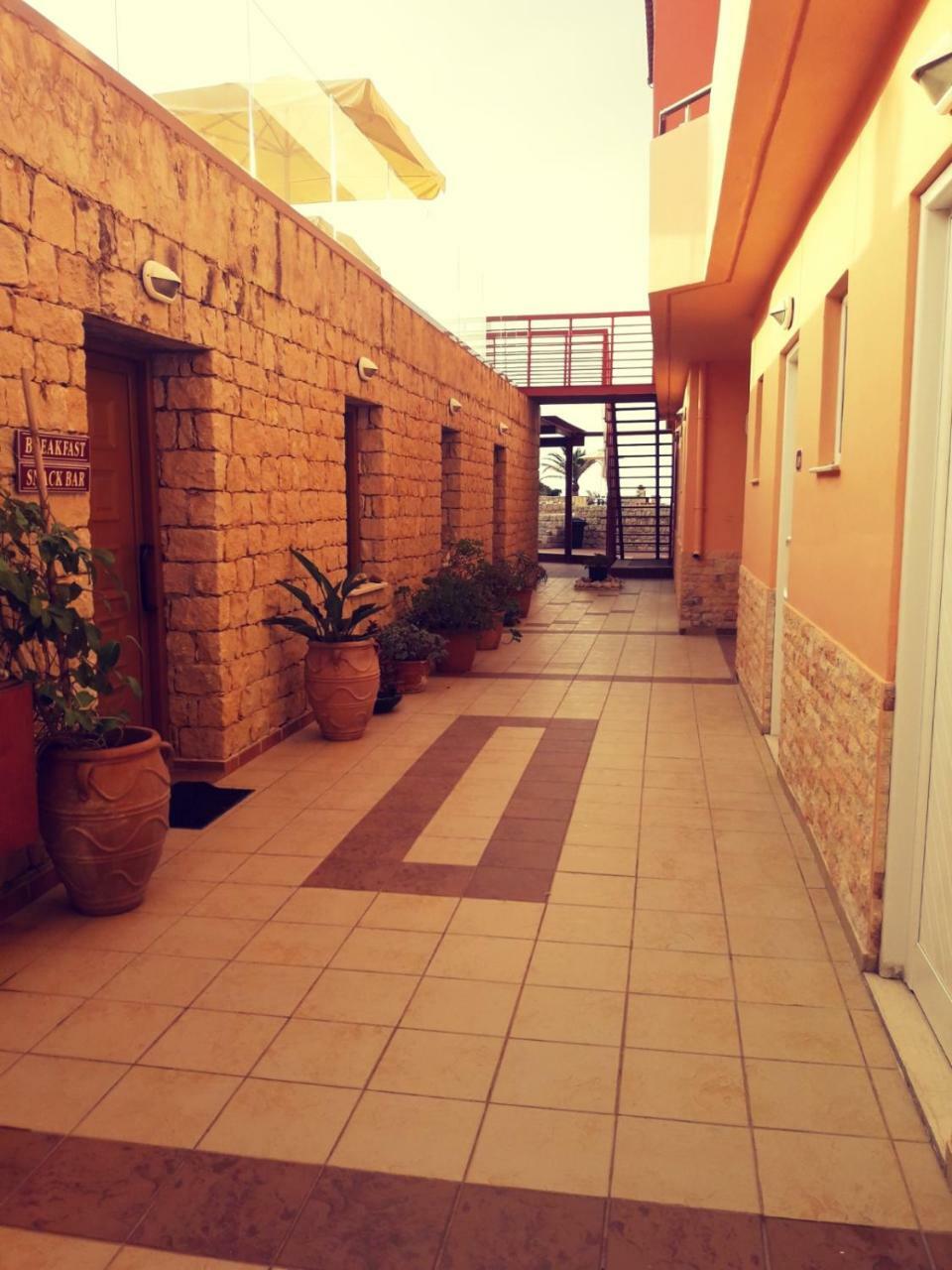 Aquamar Beach Otel Kournás Dış mekan fotoğraf