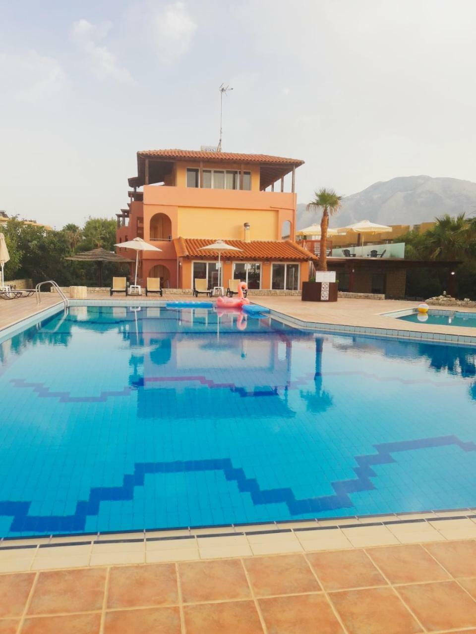 Aquamar Beach Otel Kournás Dış mekan fotoğraf